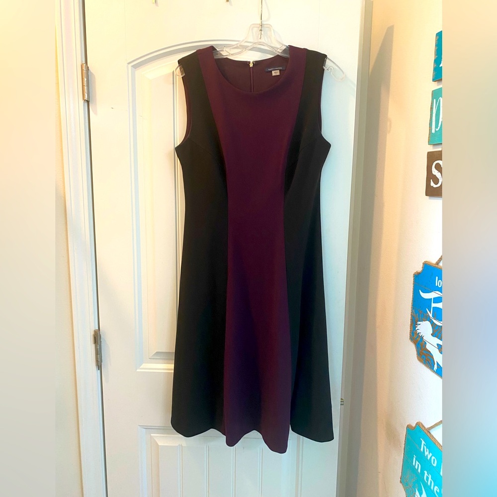 Tommy Hilfiger Red and Black Sleeveless A-Line Midi Dress